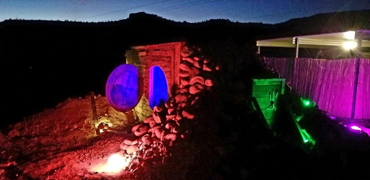 Cave, Yurt, Bubble And Other Glamping Adventures Hotel Sedona Bagian luar foto